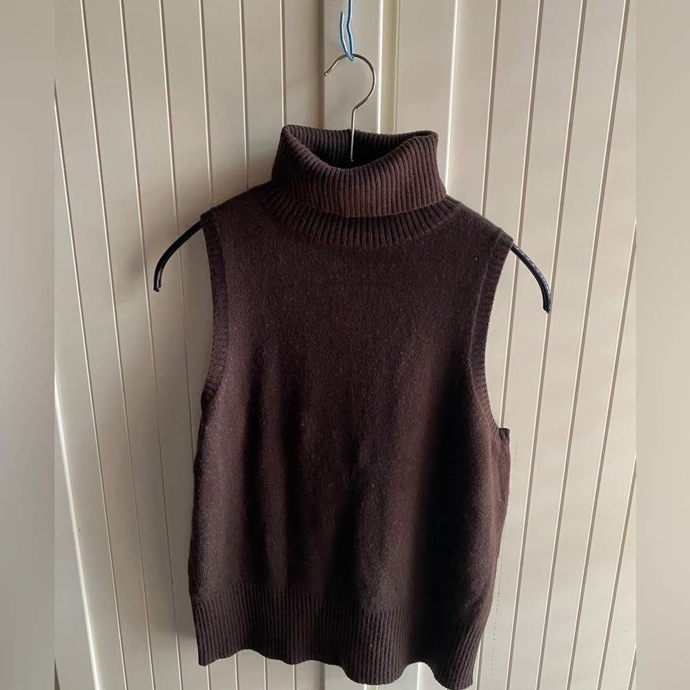 brown cashmere vest - Picture 3 of 4